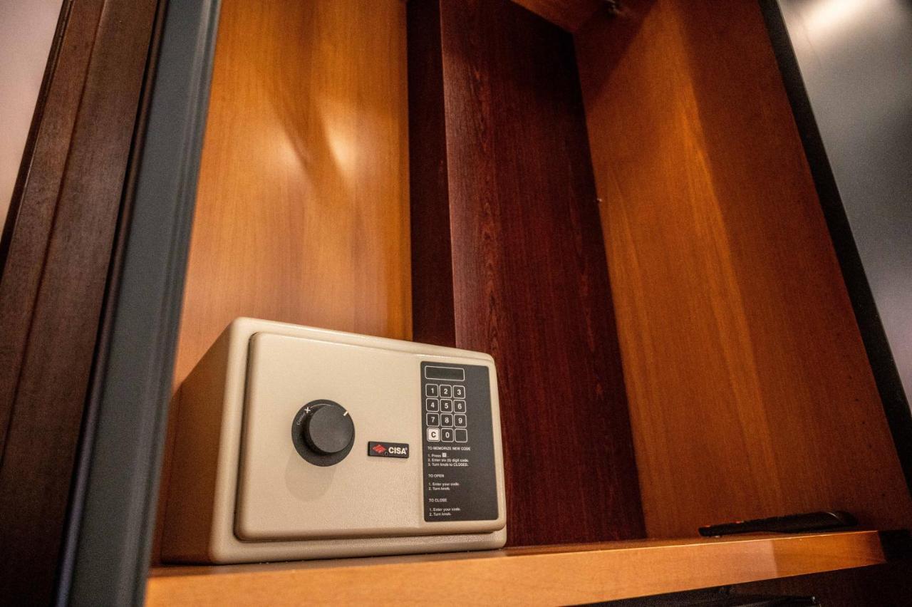 Natali Luxury Suites ベオグラード エクステリア 写真