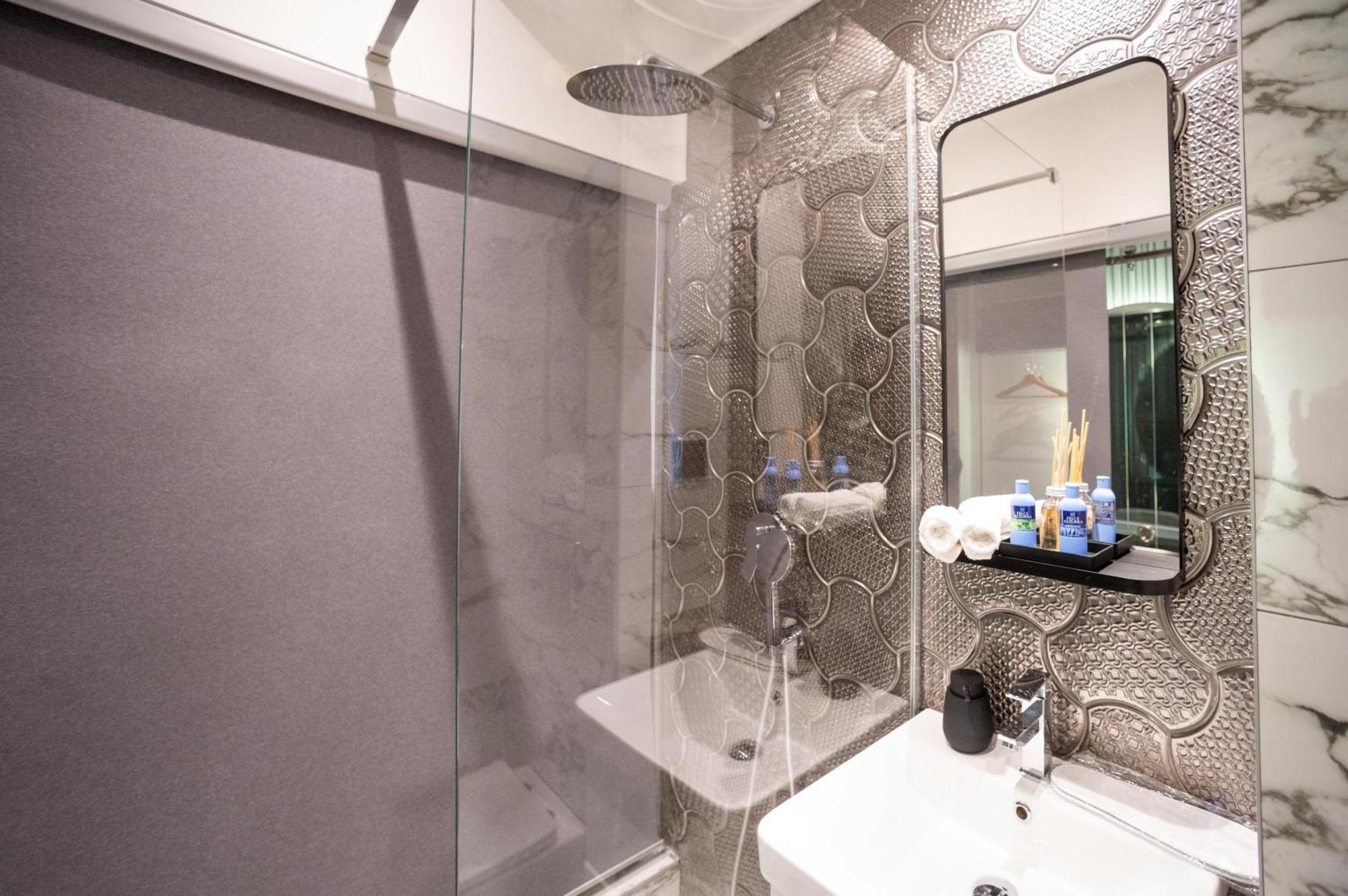 Natali Luxury Suites ベオグラード 部屋 写真