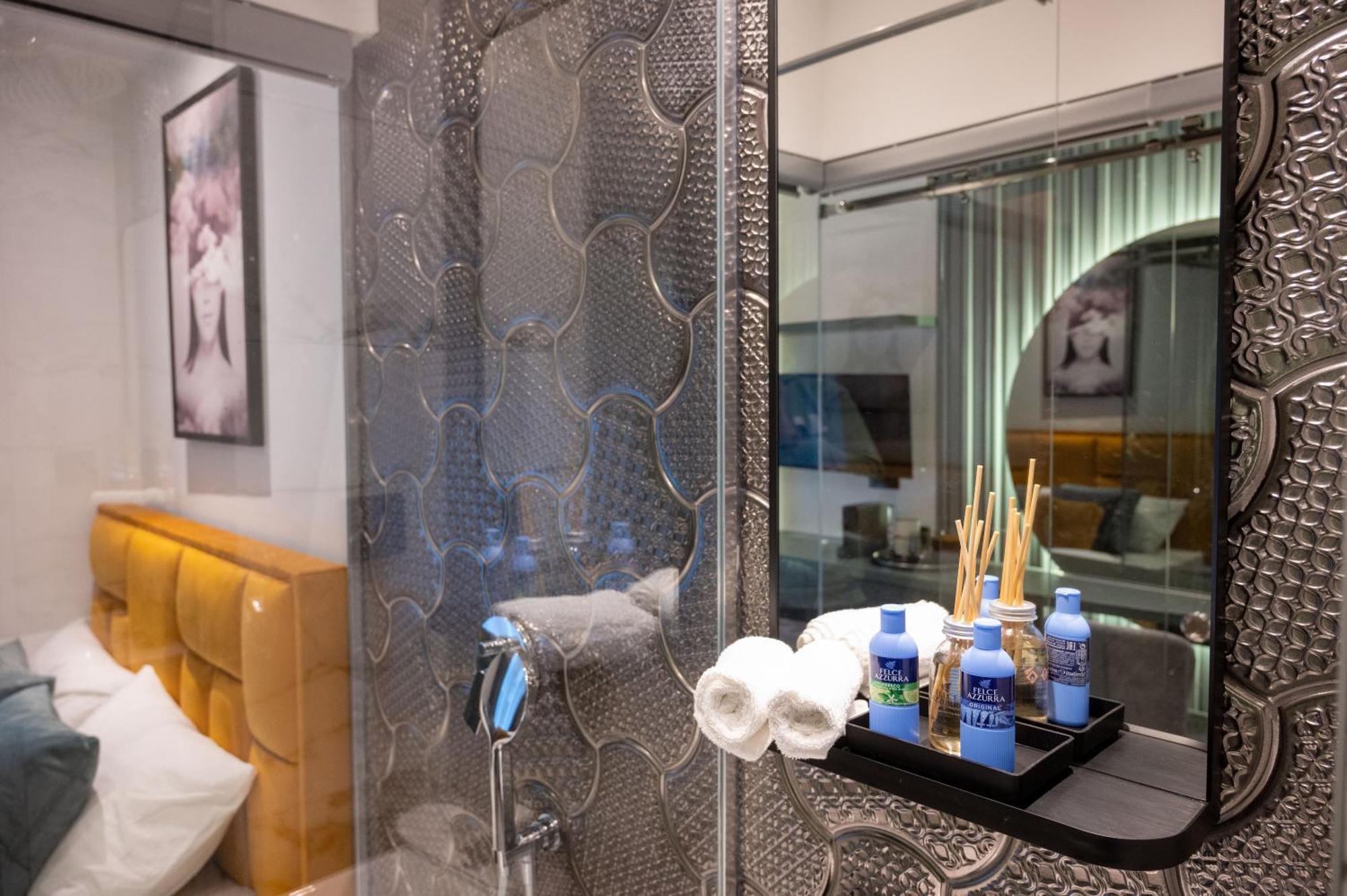 Natali Luxury Suites ベオグラード 部屋 写真