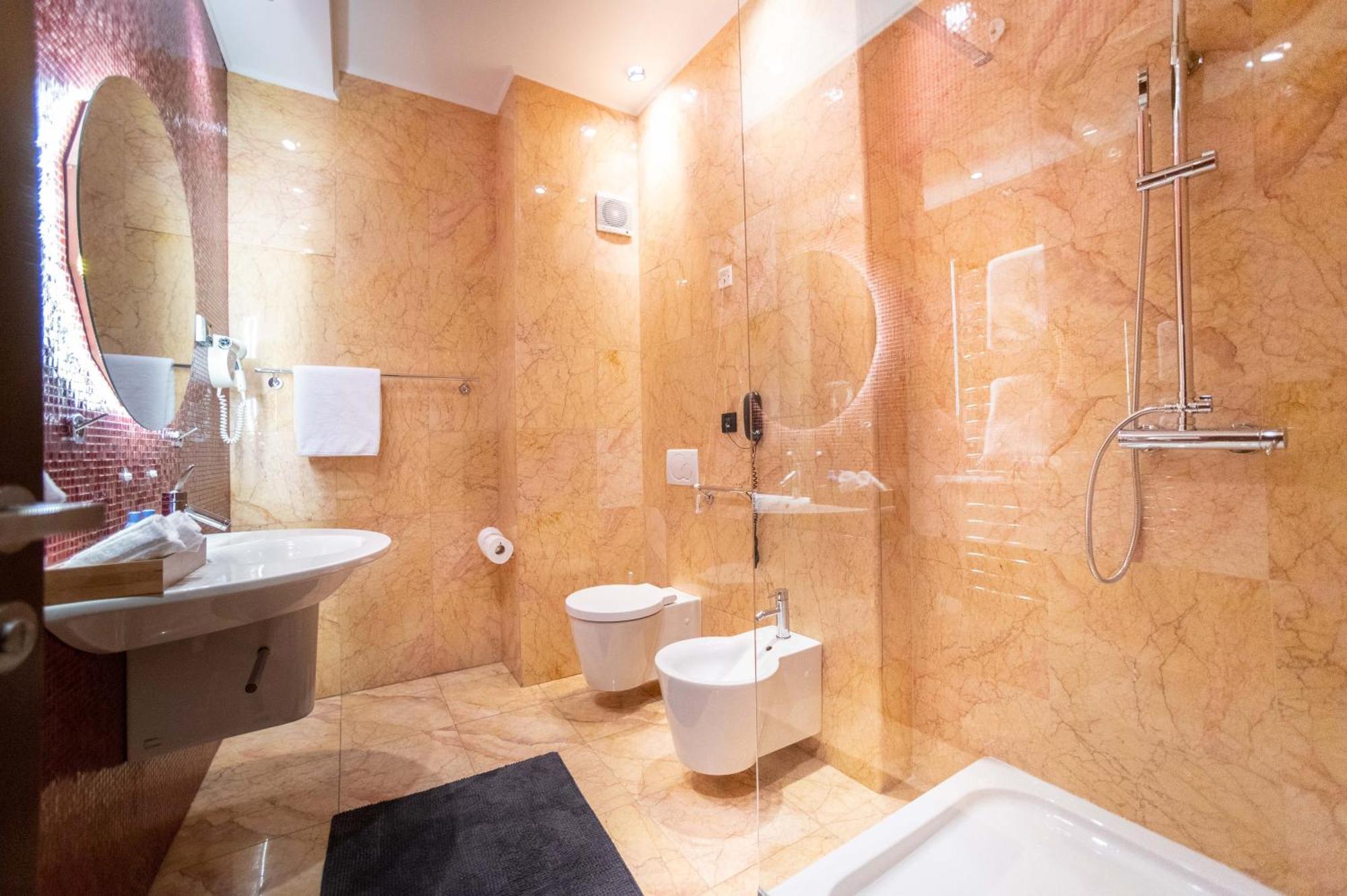 Natali Luxury Suites ベオグラード エクステリア 写真